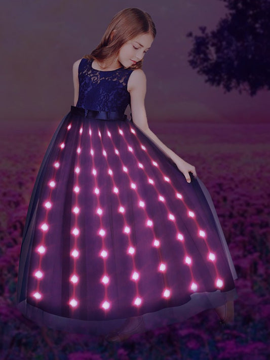 LED Light Elegant Solid Lace Party Dress